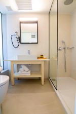 Baie Camere Deluxe