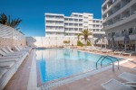 Piscină