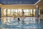 Piscina interioara