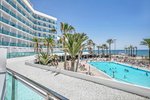 Hotel cu piscină