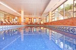 Piscină interioară