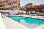 Piscină