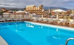 Piscină