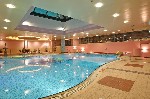 Piscină interioară