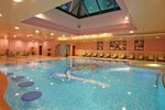 Piscina interioara