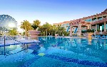 Piscină