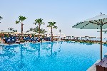 Piscină