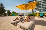 Hotel Rove Al Marjan Island