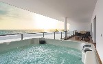 Jacuzzi