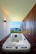 Jacuzzi