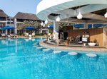 Bar la piscină