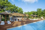 Bar langa piscina 