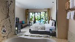 Hotel Apsara Beachfront Resort and Villa