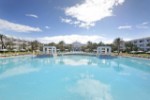 Hotel cu piscină