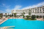 piscină