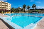 Piscină