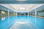 Piscină interioară