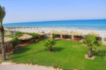 Vedere la grădină ?i la plajă