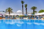 Piscină