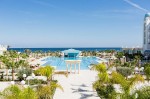Piscină