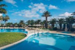 Piscină