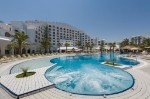 Piscină