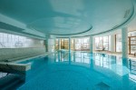 Piscină interioară