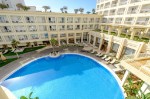 Vedere la piscină
