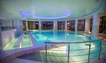 Piscină interioară