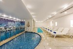 Piscina interioara