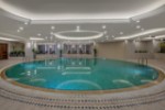 Piscina interioara