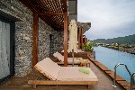 Hotel La Blanche Island