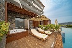 Hotel La Blanche Island