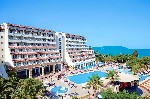 Hotel cu piscină