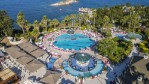 Piscină