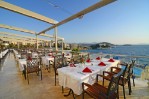 Restaurant pe terasă