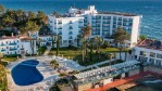 Hotel cu piscină