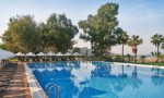Piscină