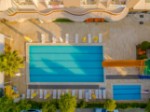 Piscină