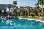 Piscină