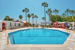 Piscină