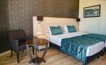 Hotel Parador Beach
