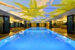 Piscina interioara
