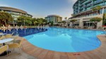 Piscină