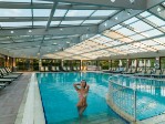 Piscina interioara