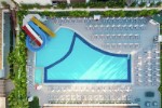 Piscină