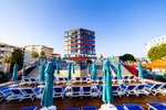 Hotel Granada Luxury Red