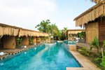 Cameră dublă, vedere la piscină, acces direct la piscină