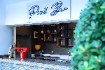 Bar langa piscina 