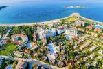 Terenul hotelului